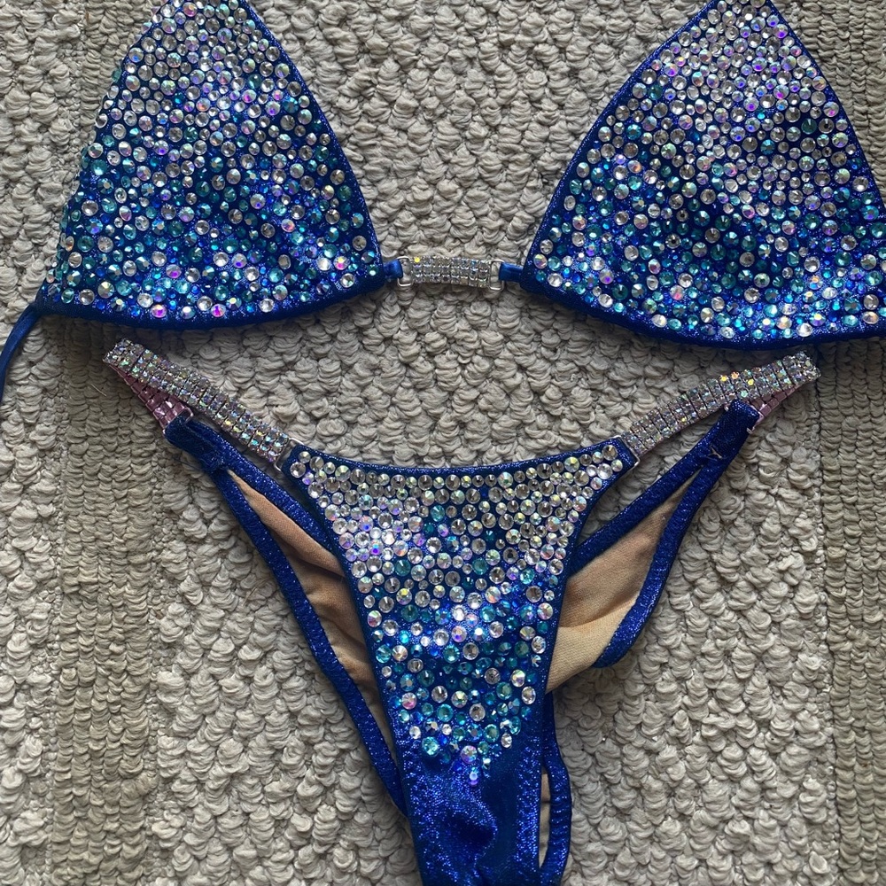 Npc Bikini - image 2